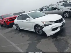 JHMCR6F76HC009059 2017 HONDA ACCORD