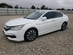 JHMCR6F76HC023916 2017 HONDA ACCORD