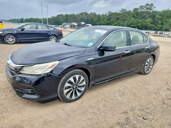 JHMCR6F76HC024175 2017 HONDA ACCORD - Image 1