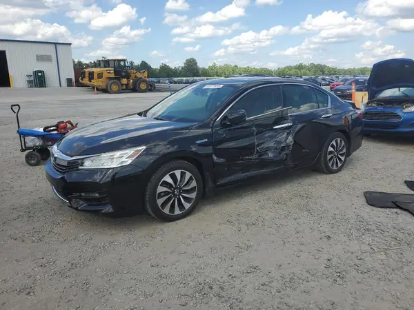 JHMCR6F76HC026945 2017 HONDA ACCORD - Image 1