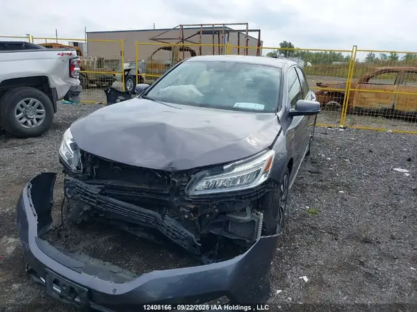 JHMCR6F76HC800708 2017 HONDA ACCORD - Image 2