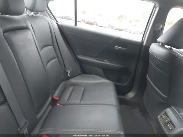 JHMCR6F77HC001147 2017 HONDA ACCORD - Image 8