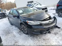 JHMCR6F77HC013234 2017 HONDA ACCORD