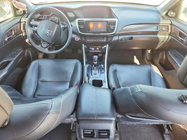 JHMCR6F77HC029868 2017 HONDA ACCORD - Image 8