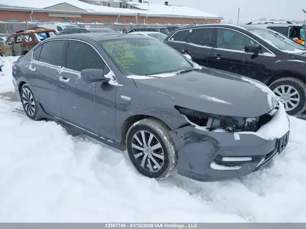 JHMCR6F77HC800524 2017 HONDA ACCORD - Image 1