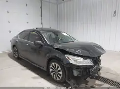 JHMCR6F78HC014733 2017 HONDA ACCORD