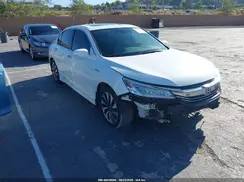 JHMCR6F78HC015266 2017 HONDA ACCORD