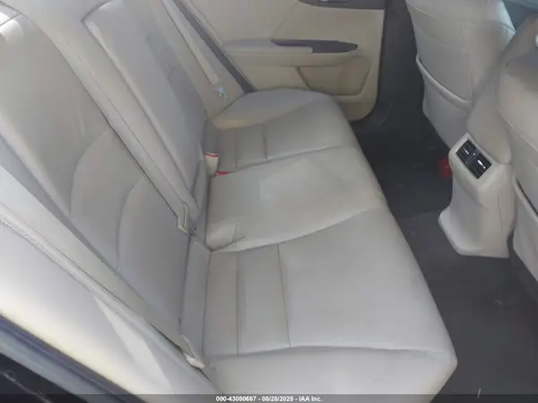 JHMCR6F78HC018457 2017 HONDA ACCORD - Image 8