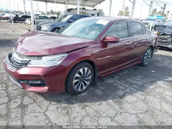 JHMCR6F78HC020631 2017 HONDA ACCORD - Image 2