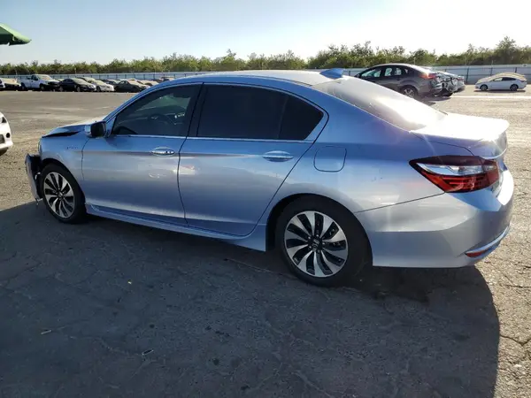 JHMCR6F78HC024470 2017 HONDA ACCORD - Image 2