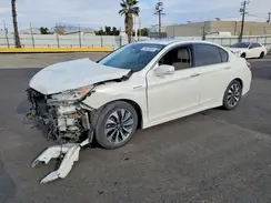 JHMCR6F78HC027269 2017 HONDA ACCORD
