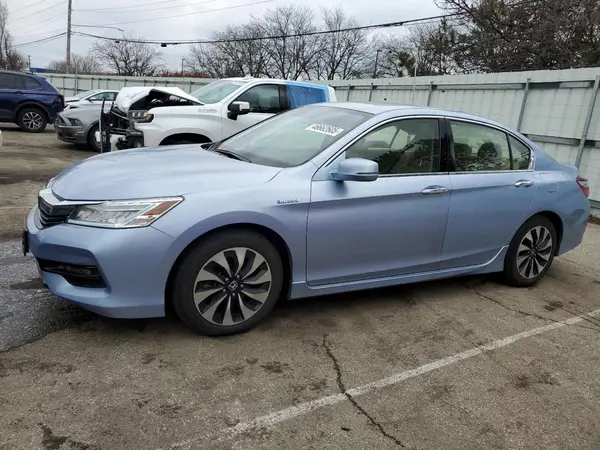 JHMCR6F79HC001666 2017 HONDA ACCORD - Image 1