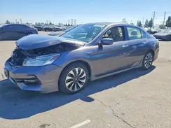 JHMCR6F79HC011548 2017 HONDA ACCORD