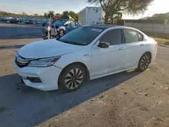 JHMCR6F79HC017401 2017 HONDA ACCORD
