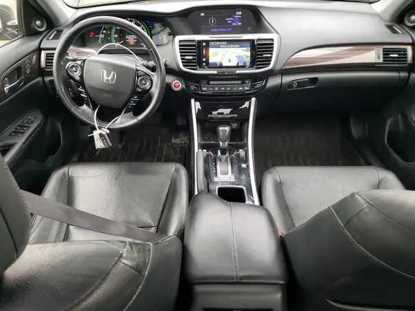JHMCR6F79HC019584 2017 HONDA ACCORD - Image 8