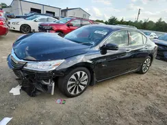 JHMCR6F79HC019729 2017 HONDA ACCORD