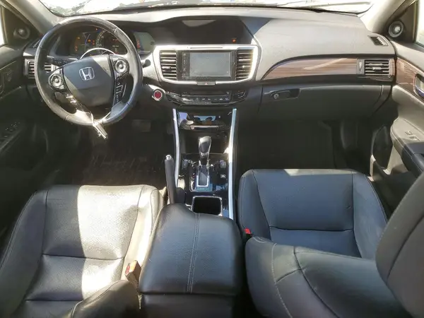 JHMCR6F79HC023201 2017 HONDA ACCORD - Image 8