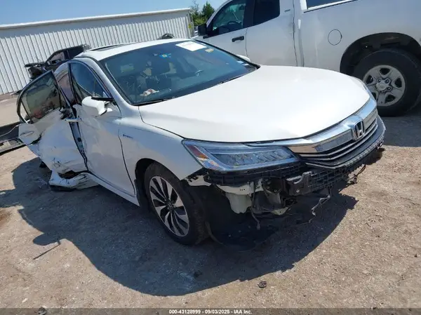 JHMCR6F79HC024994 2017 HONDA ACCORD - Image 1