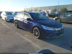 JHMCR6F79HC028706 2017 HONDA ACCORD