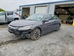 JHMCR6F79HC031945 2017 HONDA ACCORD