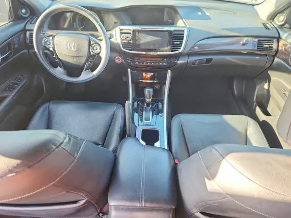 JHMCR6F7XHC001644 2017 HONDA ACCORD - Image 8