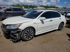 JHMCR6F7XHC001787 2017 HONDA ACCORD