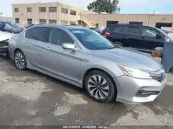 JHMCR6F7XHC006357 2017 HONDA ACCORD
