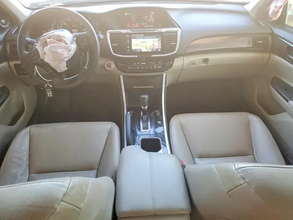 JHMCR6F7XHC008495 2017 HONDA ACCORD - Image 8