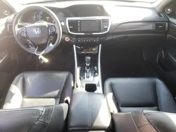 JHMCR6F7XHC011946 2017 HONDA ACCORD - Image 8