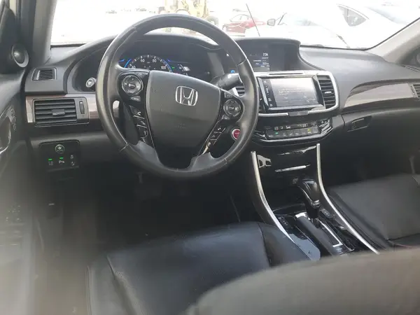 JHMCR6F7XHC015513 2017 HONDA ACCORD - Image 8
