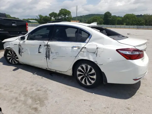 JHMCR6F7XHC018105 2017 HONDA ACCORD - Image 2