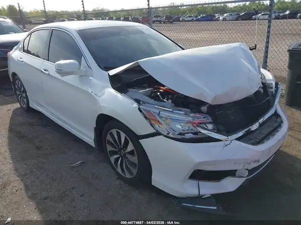 JHMCR6F7XHC023322 2017 HONDA ACCORD - Image 1