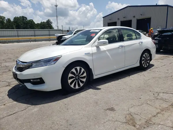 JHMCR6F7XHC023899 2017 HONDA ACCORD - Image 1