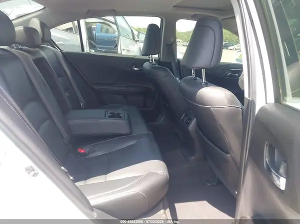 JHMCR6F7XHC025829 2017 HONDA ACCORD - Image 8