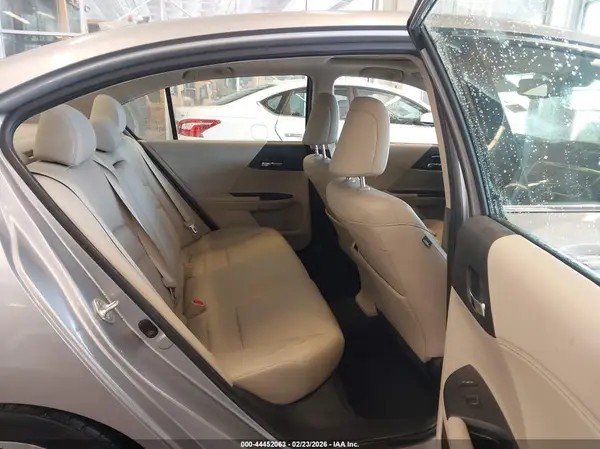 JHMCR6F7XHC026060 2017 HONDA ACCORD - Image 8