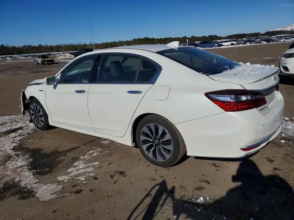 JHMCR6F7XHC028147 2017 HONDA ACCORD - Image 2