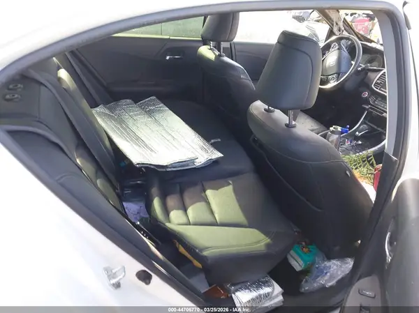 JHMCR6F7XHC030903 2017 HONDA ACCORD - Image 8