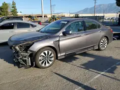 JHMCR6F7XHC031968 2017 HONDA ACCORD
