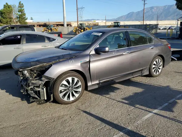 JHMCR6F7XHC031968 2017 HONDA ACCORD - Image 1