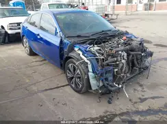 JHMFC1F30JX000113 2018 HONDA CIVIC