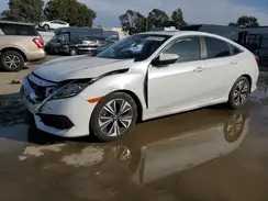 JHMFC1F30JX021561 2018 HONDA CIVIC