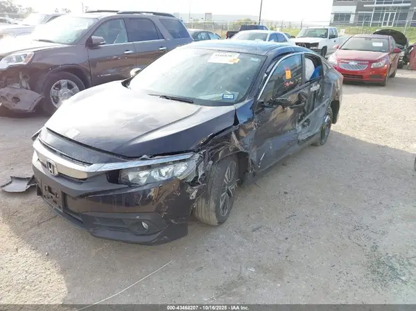 JHMFC1F30JX025836 2018 HONDA CIVIC - Image 2