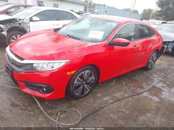 JHMFC1F30JX028798 2018 HONDA CIVIC - Image 2