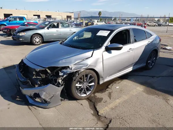 JHMFC1F30KX002445 2019 HONDA CIVIC - Image 2