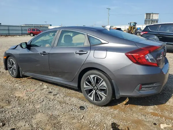JHMFC1F31JX002596 2018 HONDA CIVIC - Image 2