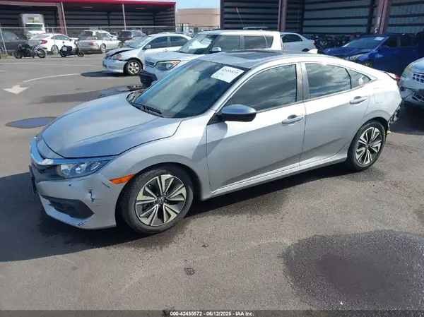 JHMFC1F31JX002727 2018 HONDA CIVIC - Image 2