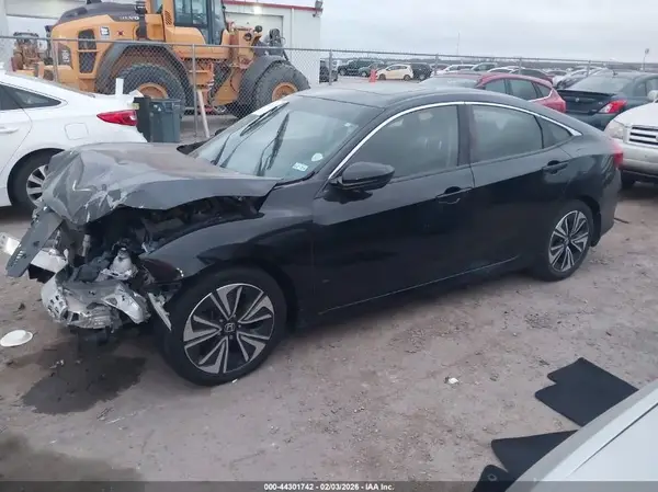 JHMFC1F31JX003456 2018 HONDA CIVIC - Image 2