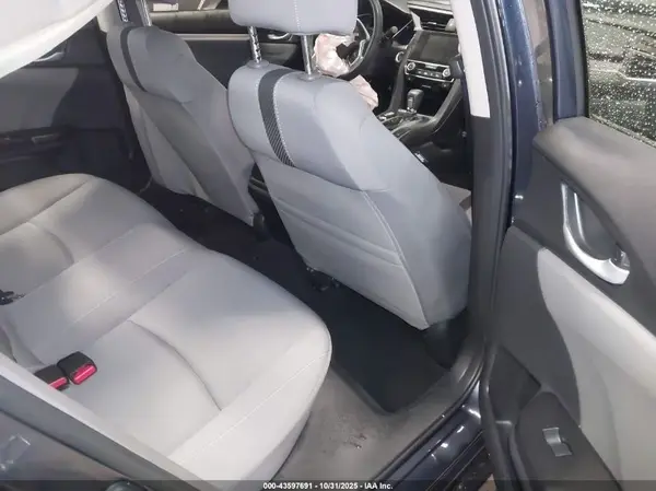JHMFC1F31JX008088 2018 HONDA CIVIC - Image 8