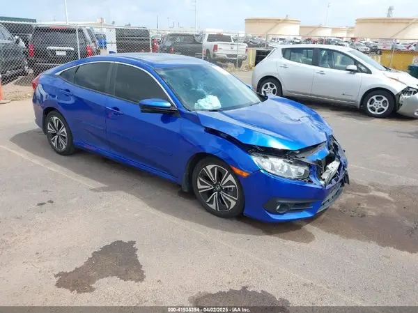 JHMFC1F31JX018152 2018 HONDA CIVIC - Image 1