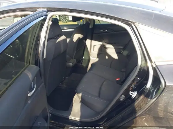 JHMFC1F31JX022833 2018 HONDA CIVIC - Image 8